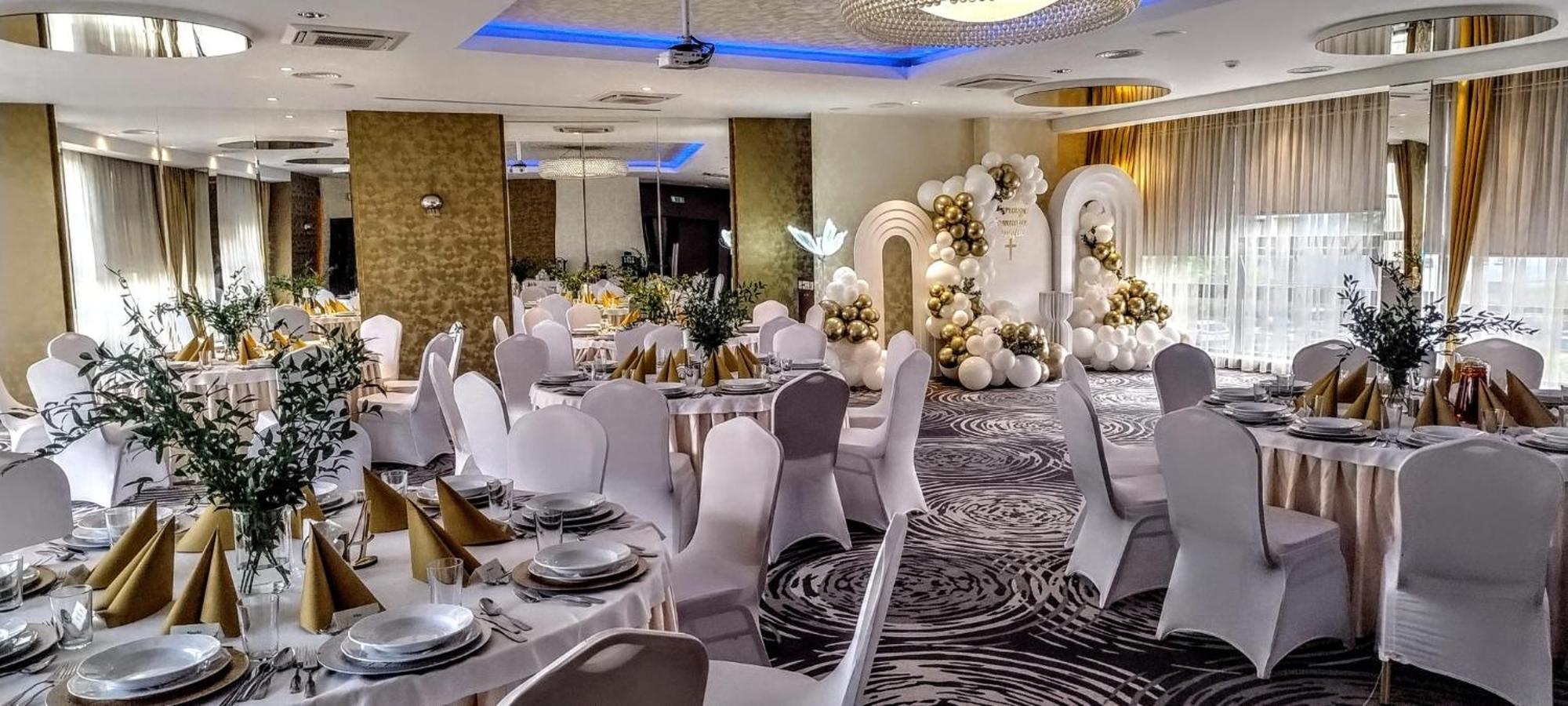Arena Hotel Spa & Wellness Tychy Exterior foto